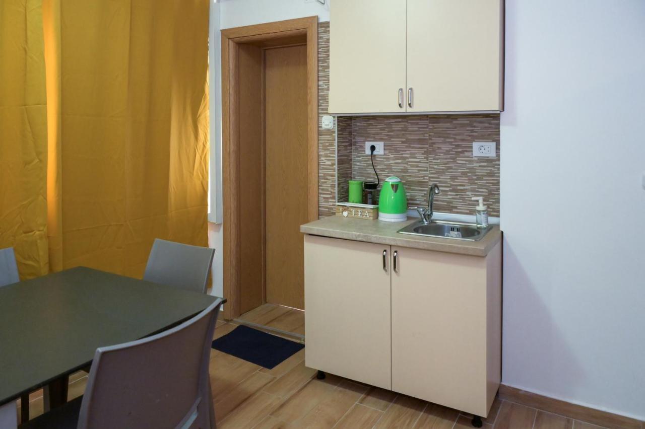 Skopje Hostel Bagian luar foto