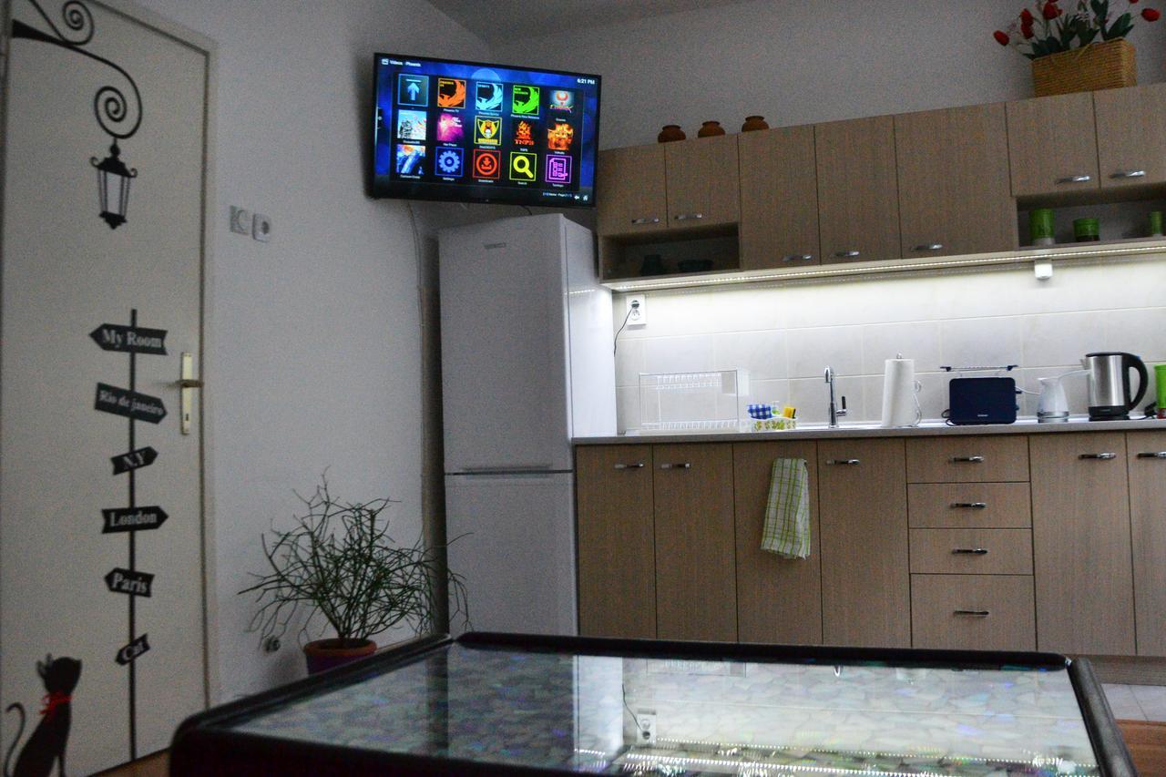Skopje Hostel Bagian luar foto